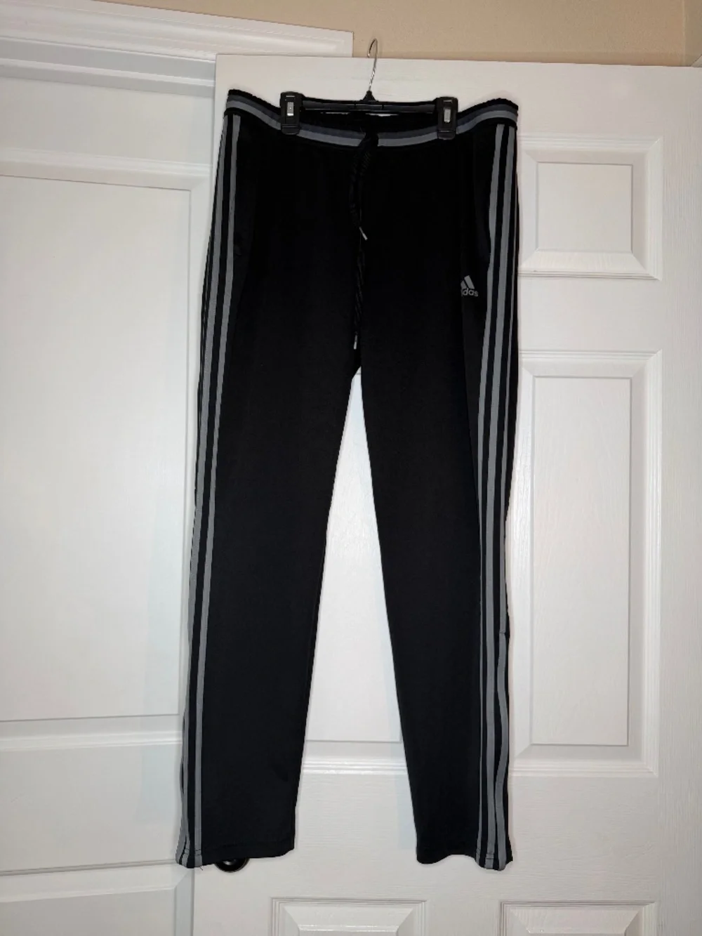 Adidas Track Pants Zipper Ankles Black Gray Stripe Mens XL Climacool